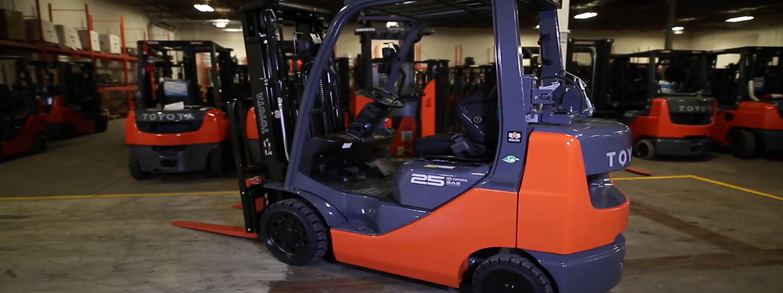 Internal combustion forklift